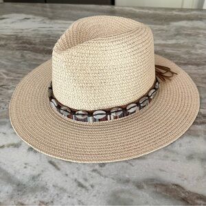 Cream Straw Beach Hat with Seashell Accent Band